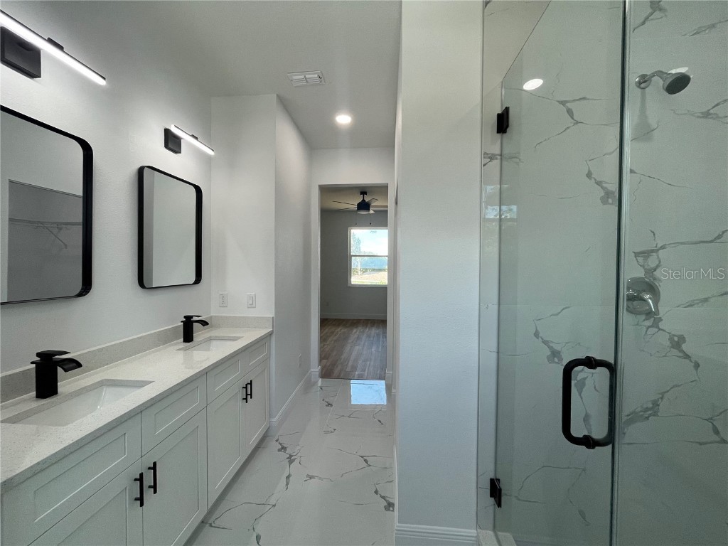 8112 N Greenwood Avenue Tampa FL 33604 TB8439992 image6