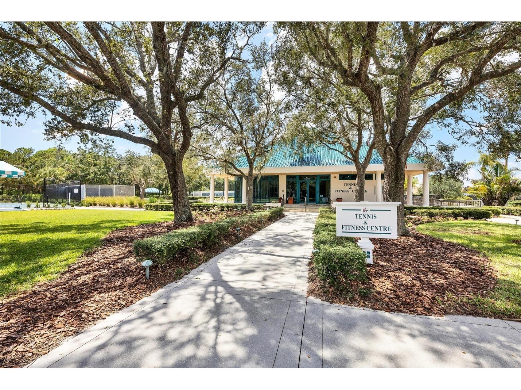 8113 Collingwood Court University Park FL 34201 A4686626 image60