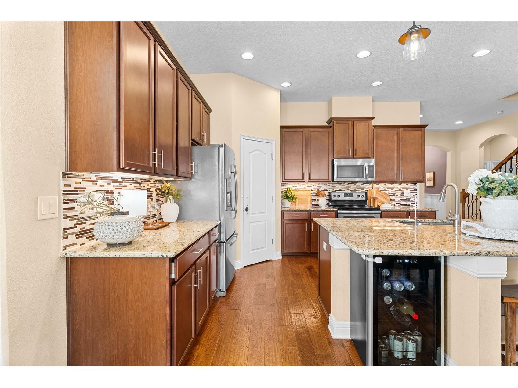 8115 Champions Forest Way Tampa FL 33635 TB8494727 image15