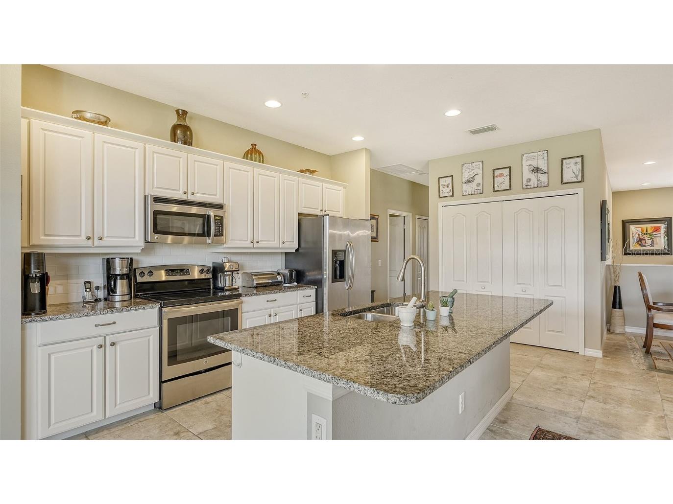 8115 Miramar Way #202 Lakewood Ranch FL 34202 A4637397 image14