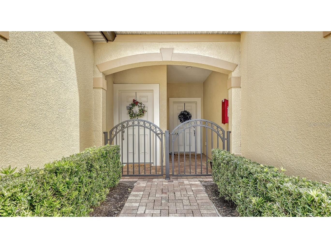 8115 Miramar Way #202 Lakewood Ranch FL 34202 A4637397 image3