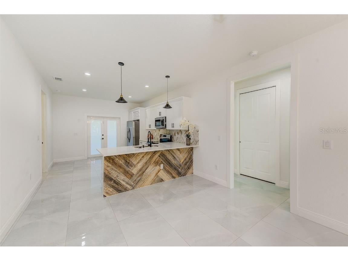 8115 N 12th Street Tampa FL 33604 TB8438882 image7