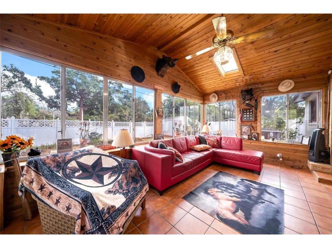 8115 N Ola Avenue Tampa FL 33604 TB8455529 image17