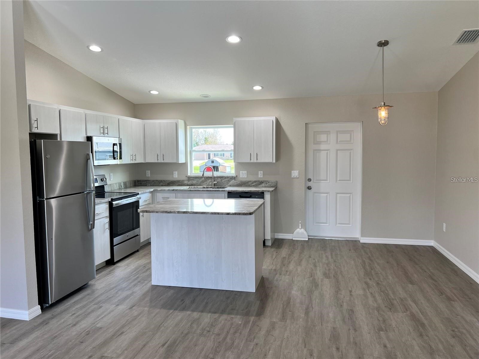 8115 SW Easy Street Arcadia FL 34269 C7526025 image9