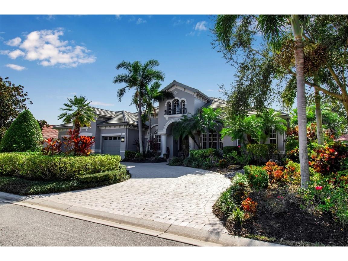 8116 Lone Tree Glen Lakewood Ranch FL 34202 A4663172 image2