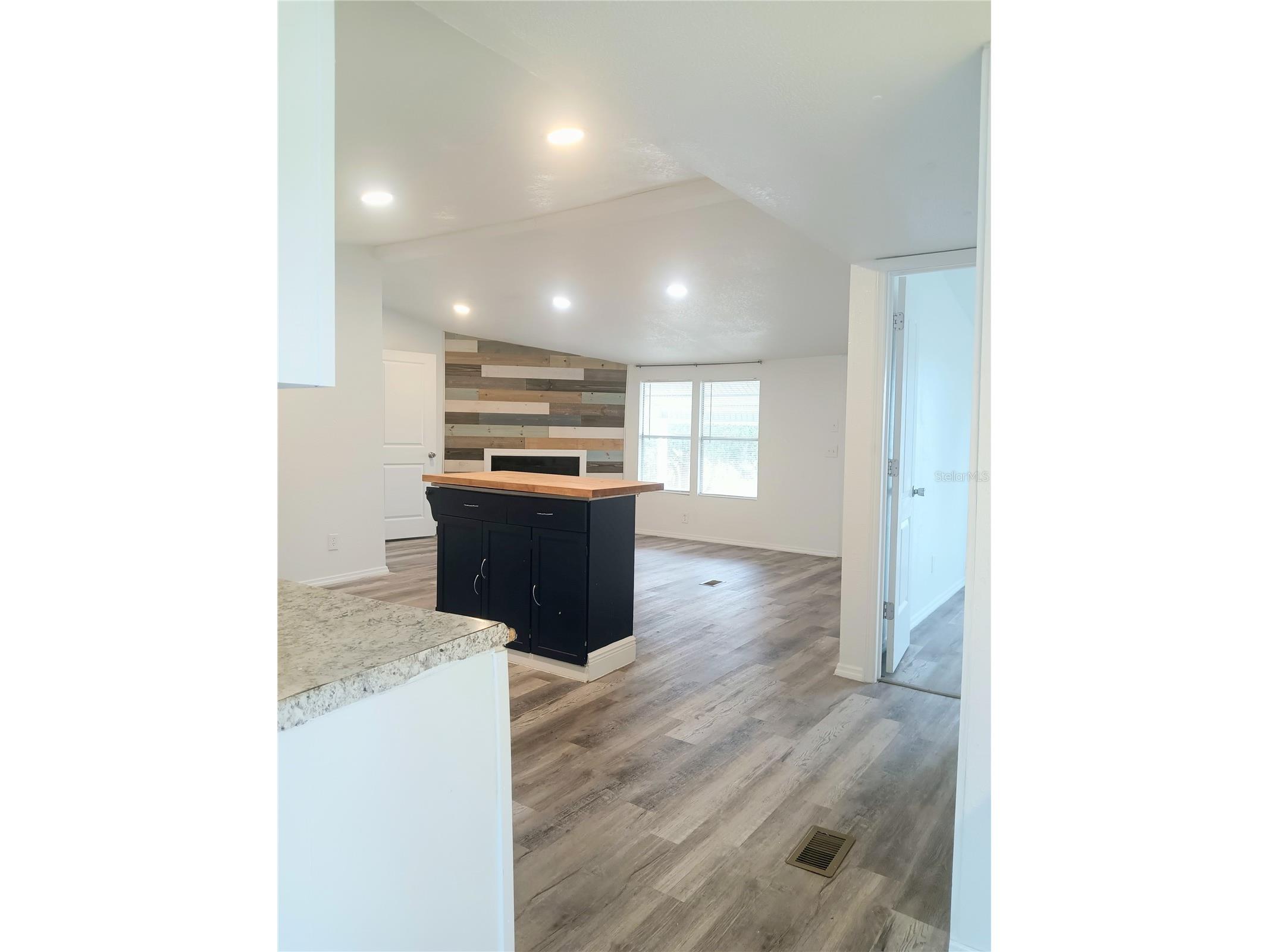 8116 Weeping Willow Street Brooksville FL 34613 TB8453960 image4