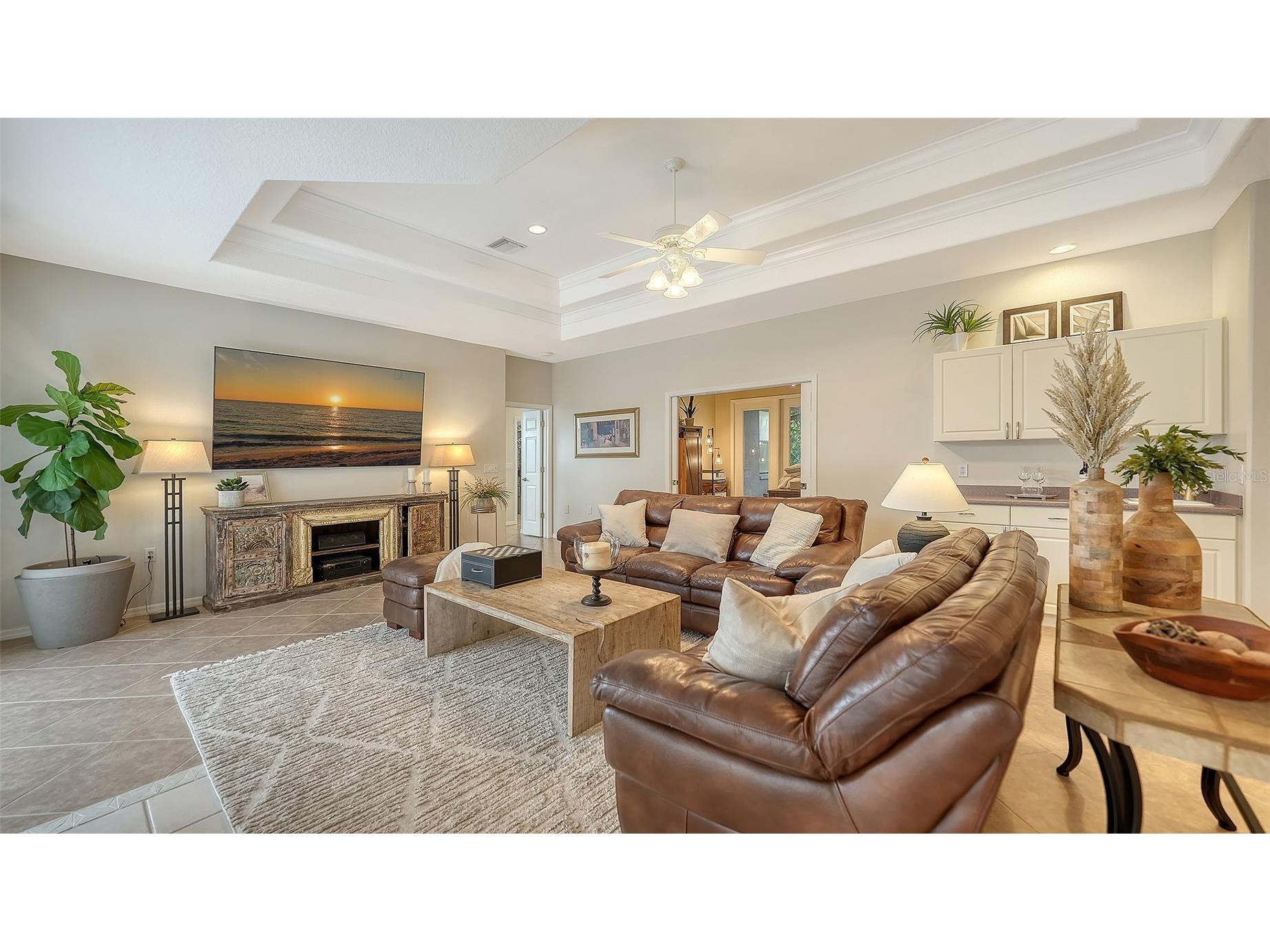 8117 Misty Oaks Boulevard Sarasota FL 34243 A4678054 image18