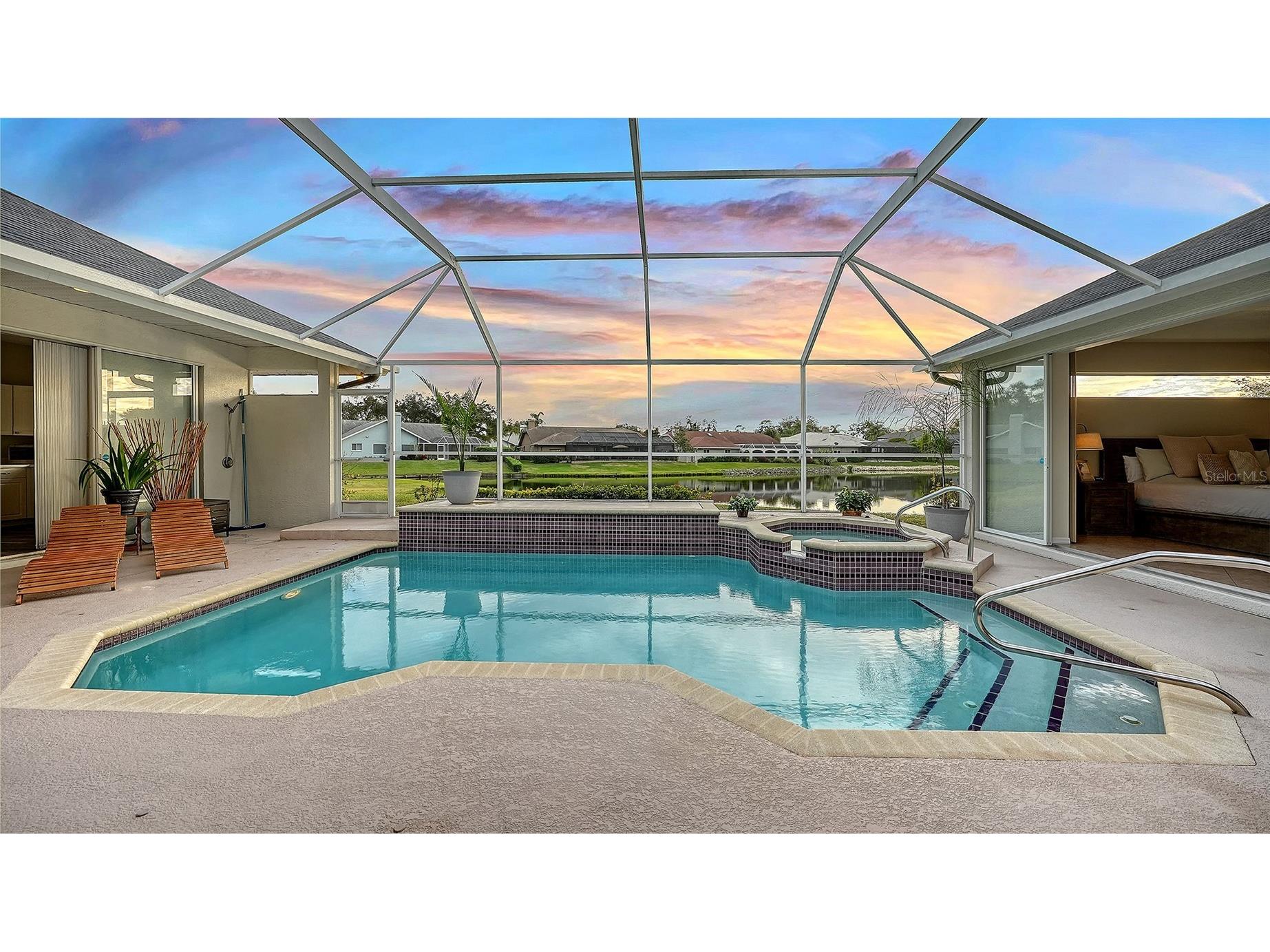 8117 Misty Oaks Boulevard Sarasota FL 34243 A4678054 image65