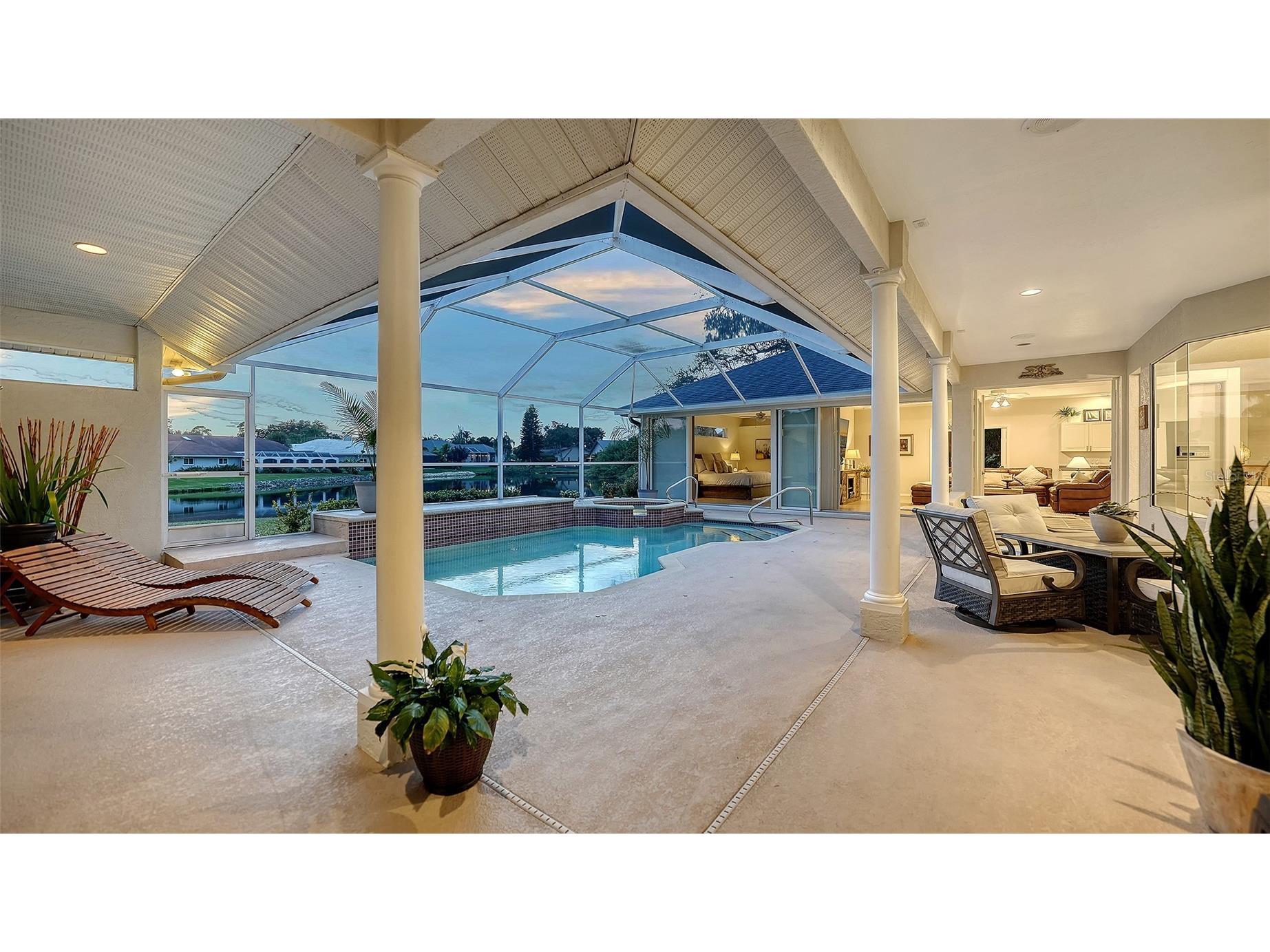 8117 Misty Oaks Boulevard Sarasota FL 34243 A4678054 image67