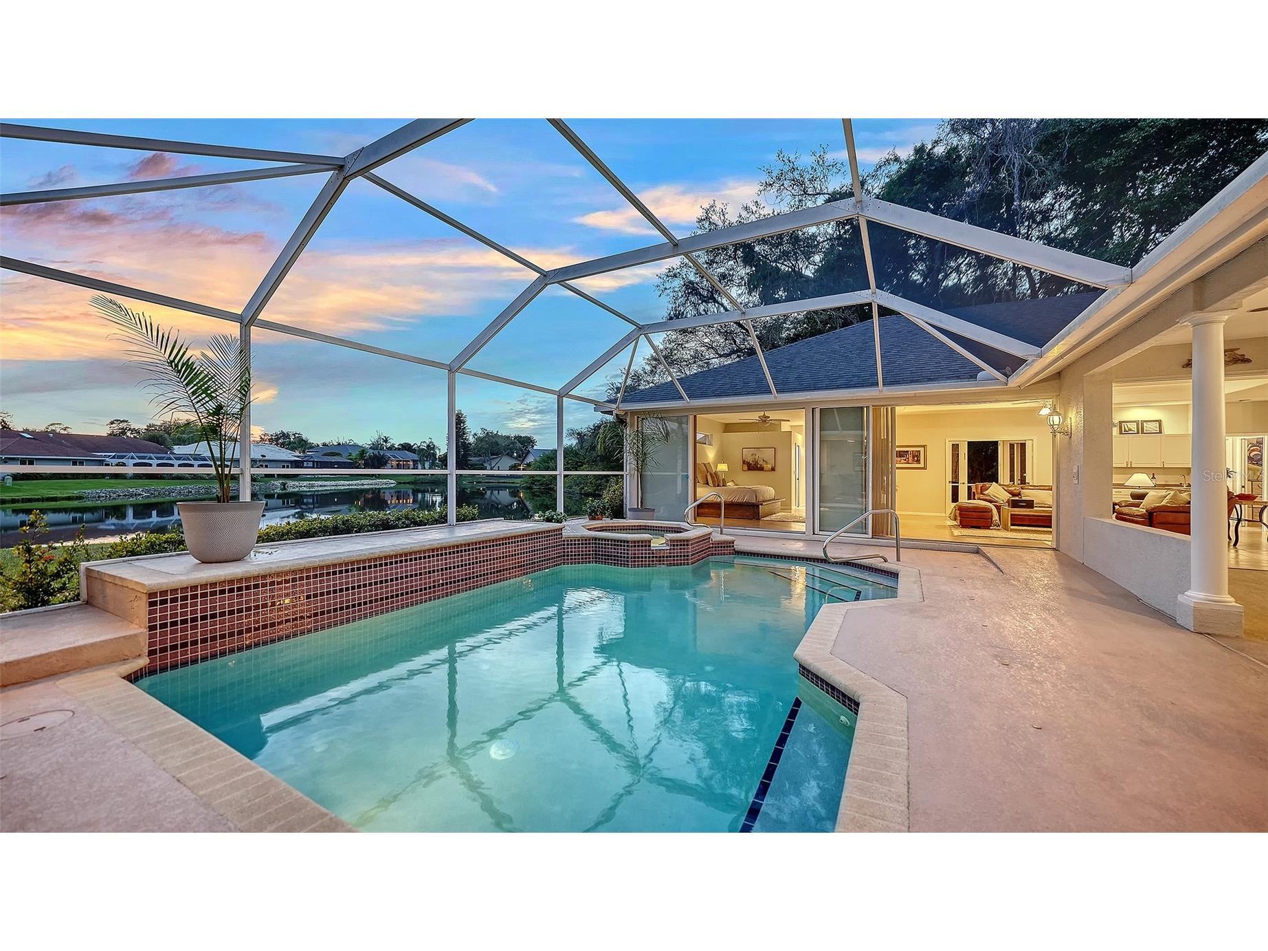 8117 Misty Oaks Boulevard Sarasota FL 34243 A4678054 image69