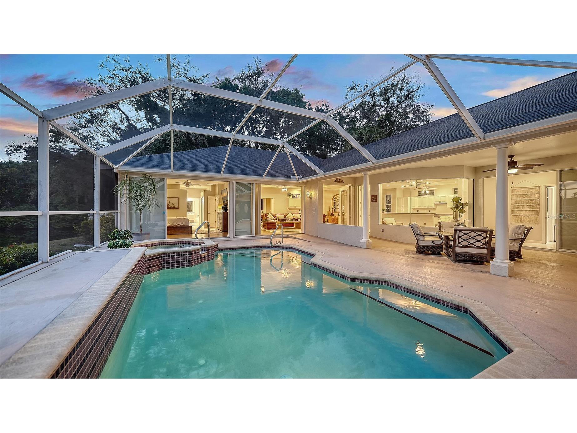 8117 Misty Oaks Boulevard Sarasota FL 34243 A4678054 image71