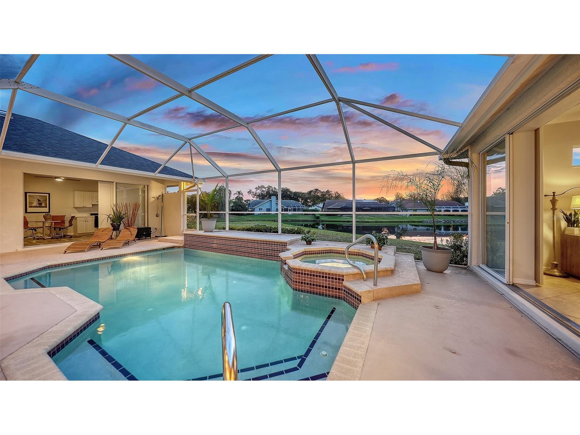 8117 Misty Oaks Boulevard Sarasota FL 34243 A4678054 image78