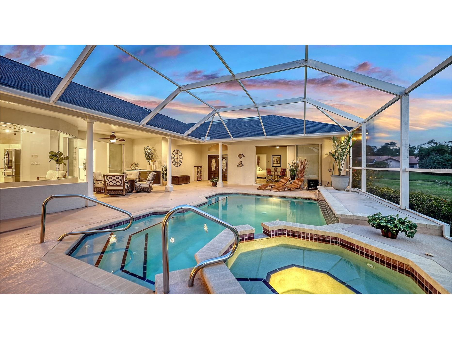 8117 Misty Oaks Boulevard Sarasota FL 34243 A4678054 image79