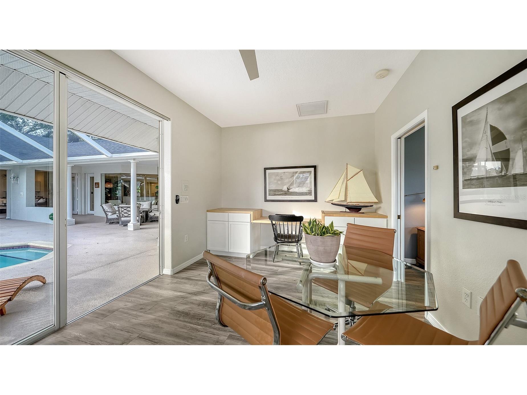 8117 Misty Oaks Boulevard Sarasota FL 34243 A4678054 image87