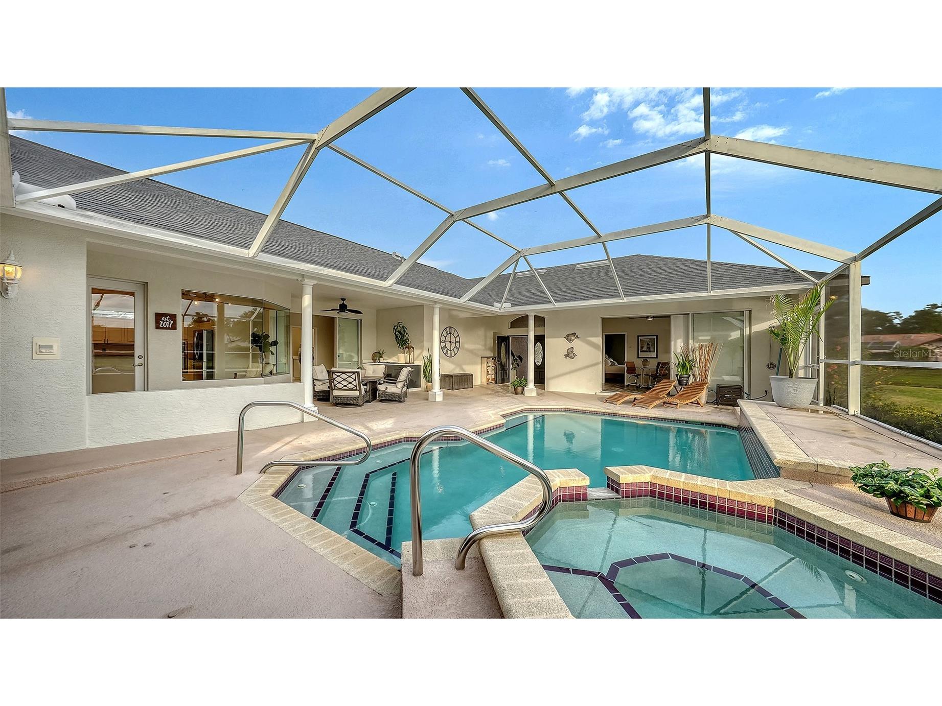 8117 Misty Oaks Boulevard Sarasota FL 34243 A4678054 image96