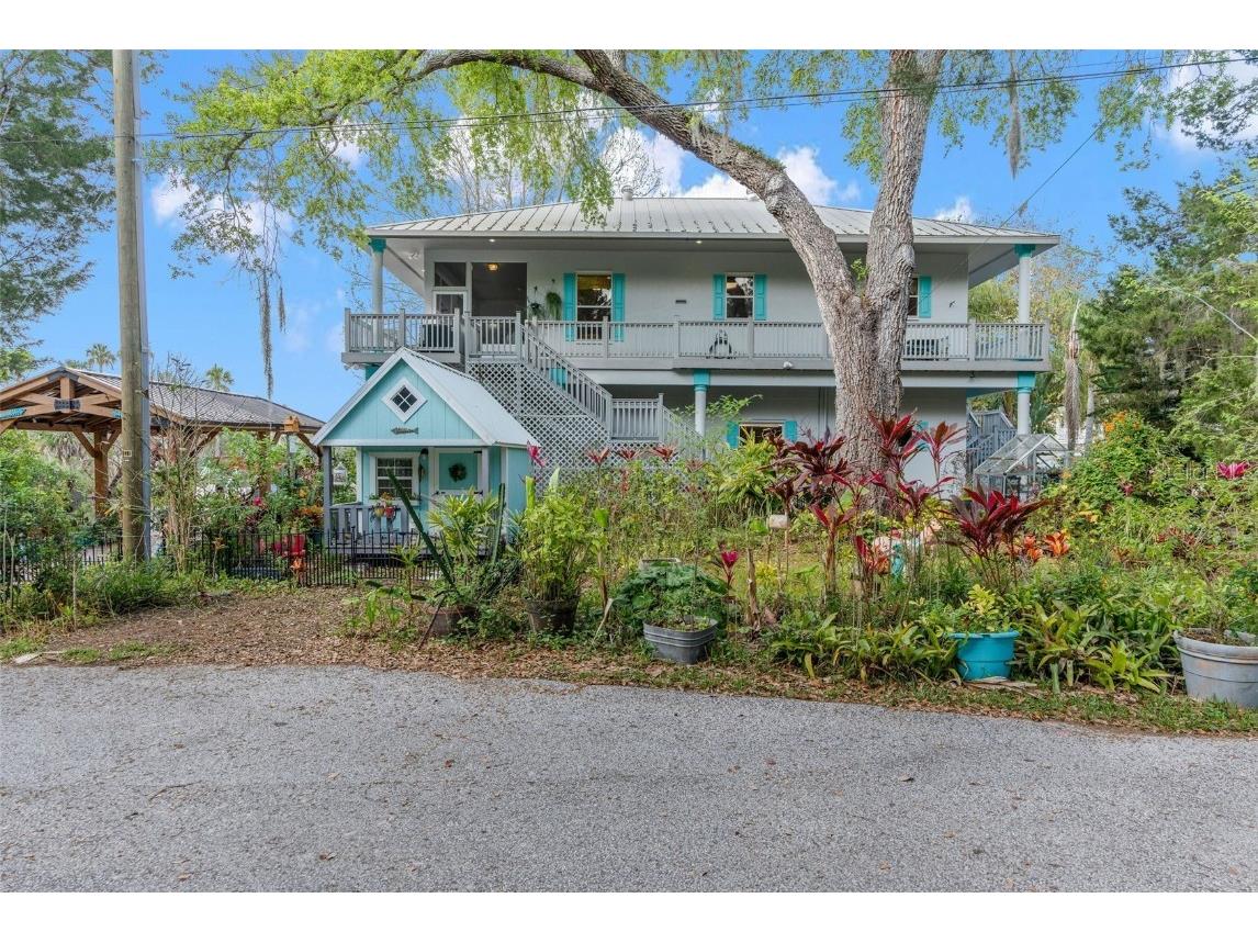 8117 River Point Drive Weeki Wachee FL 34607 - MUDD RIVER TB8352756 image1