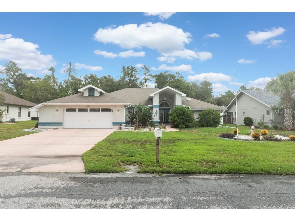 8117 Winding Oak Lane Spring Hill FL 34606 W7868161 image1