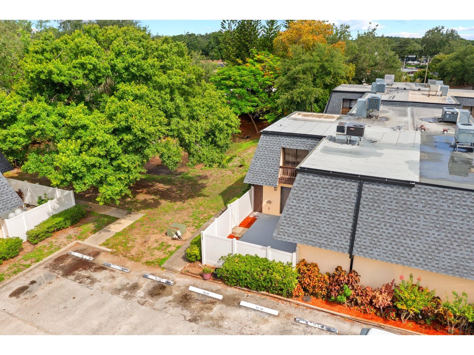 8118 Oak Trace Way #C Tampa FL 33634 TB8514272 image22