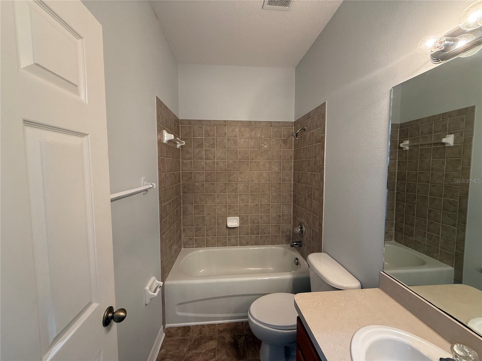 8118 Stone Path Way Tampa FL 33647 TB8499584 image30