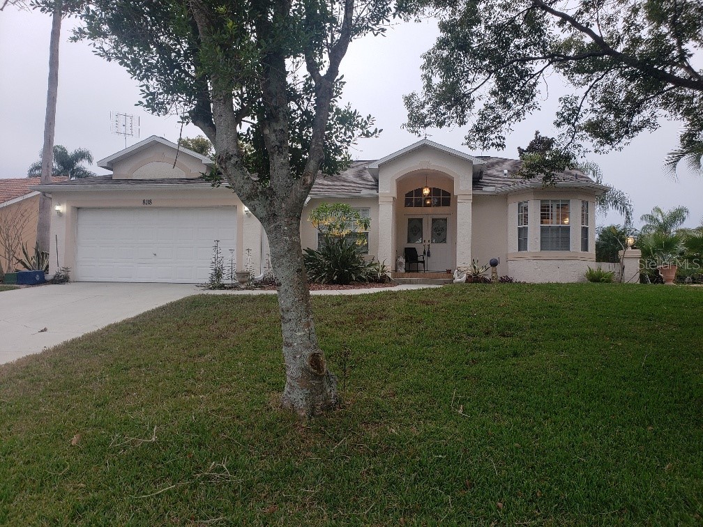 8118 Winding Oak Lane Spring Hill FL 34606 W7860651 image1
