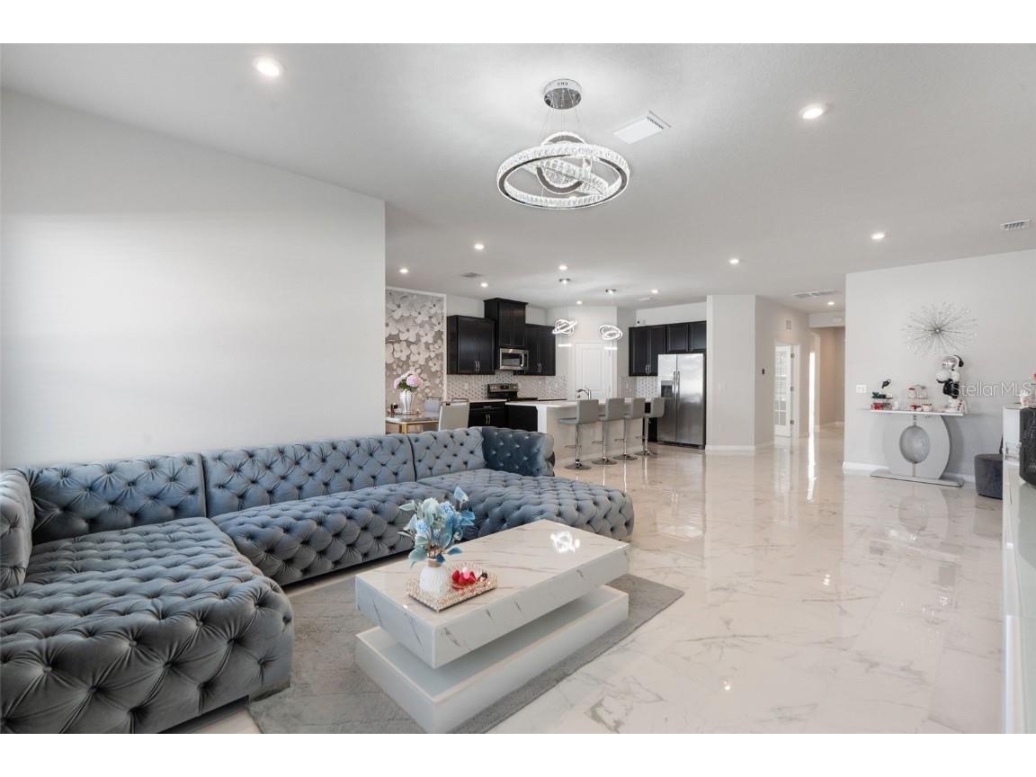 8119 Greenway Avenue Wesley Chapel FL 33544 W7880675 image12