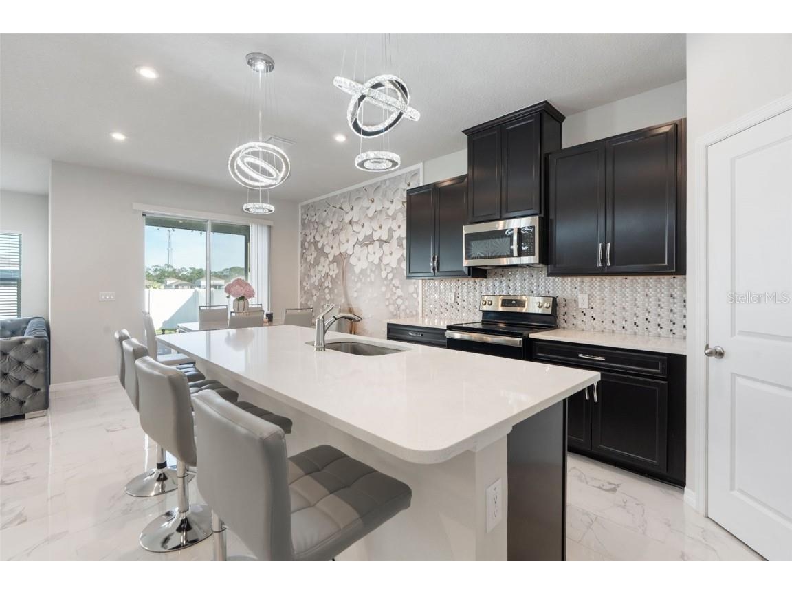 8119 Greenway Avenue Wesley Chapel FL 33544 W7880675 image7