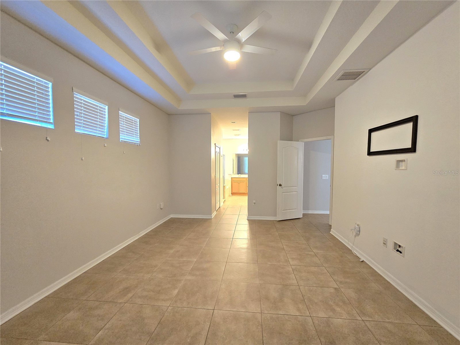 8119 Hampton Lake Drive Tampa FL 33647 TB8519142 image28