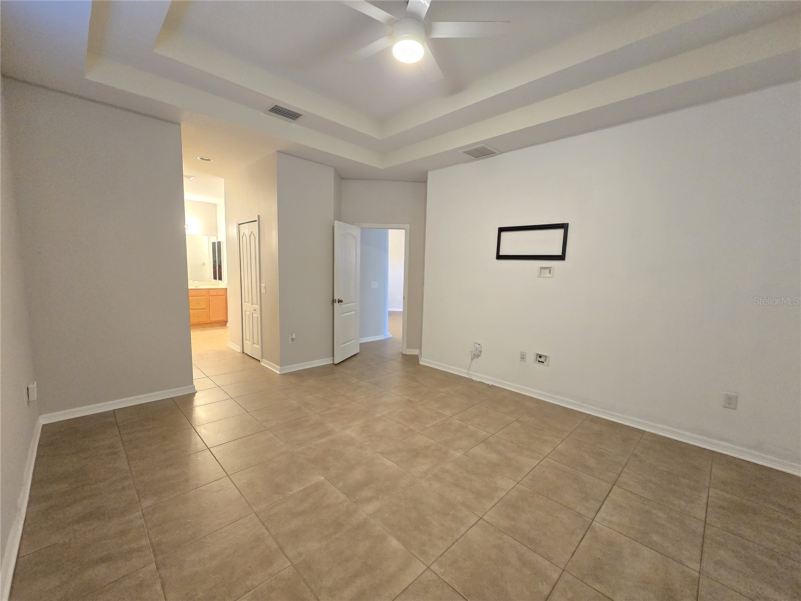 8119 Hampton Lake Drive Tampa FL 33647 TB8519142 image29