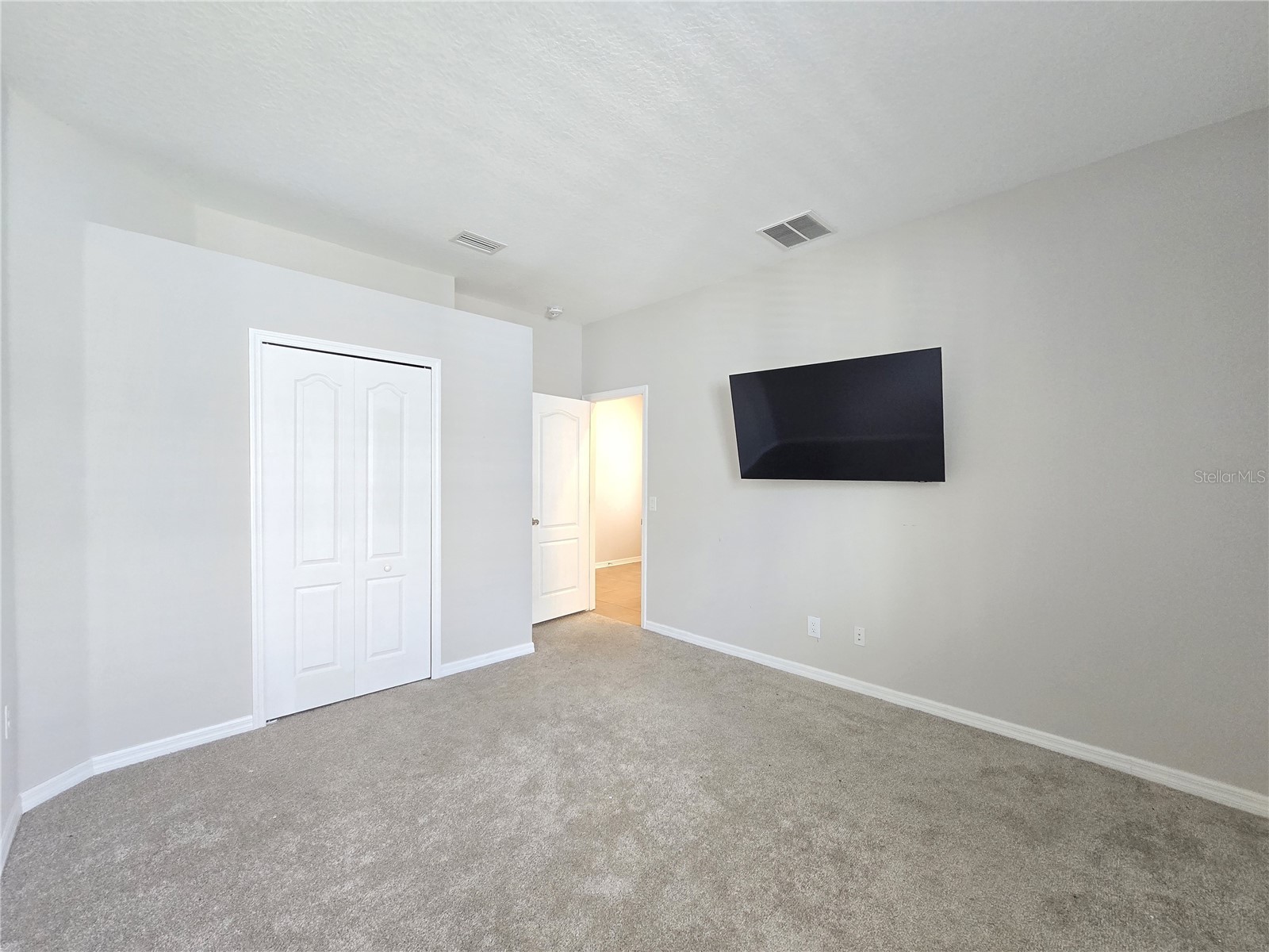 8119 Hampton Lake Drive Tampa FL 33647 TB8519142 image39