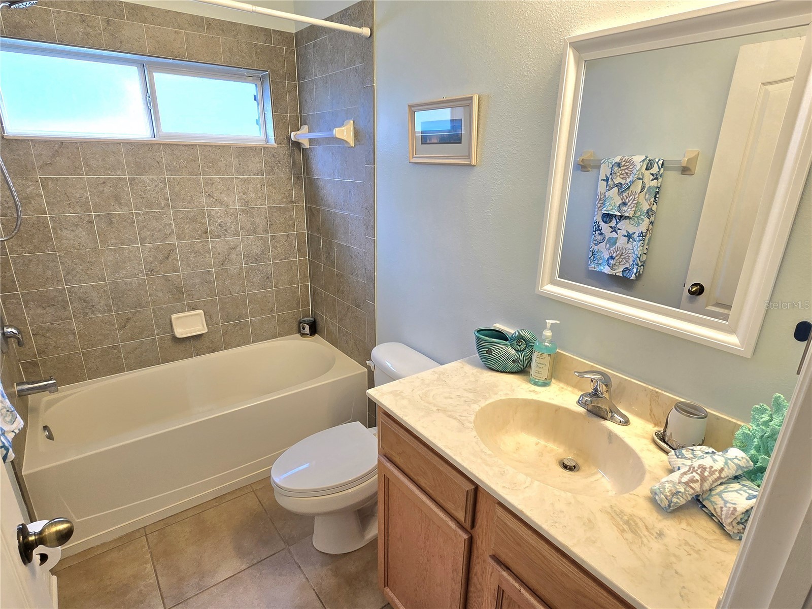 8119 Hampton Lake Drive Tampa FL 33647 TB8519142 image40