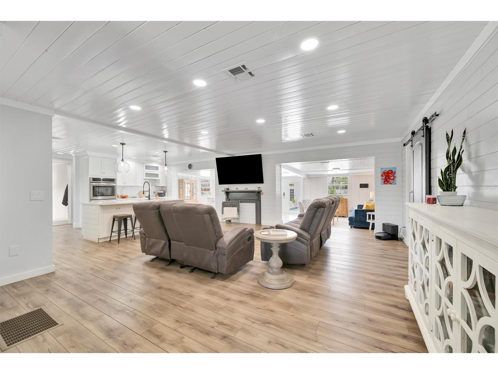 812 59th Street NW Bradenton FL 34209 A4692806 image13