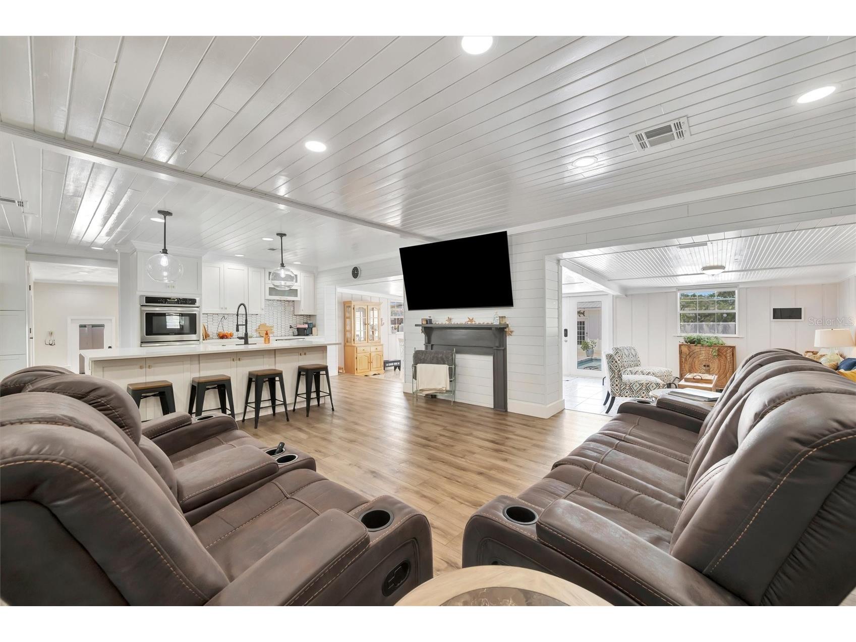 812 59th Street NW Bradenton FL 34209 A4692806 image15