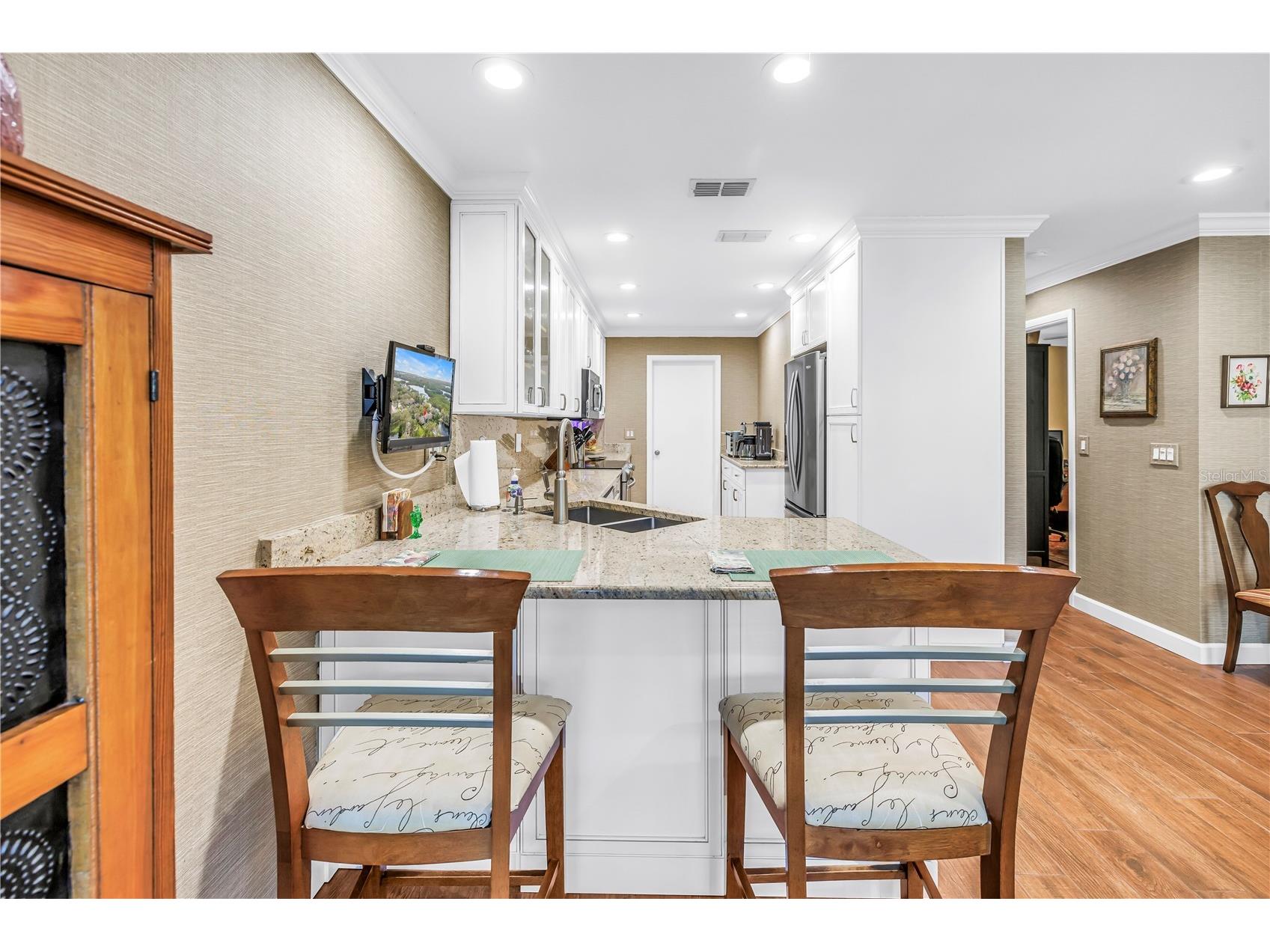 812 Amelia Court NE Saint Petersburg FL 33702 TB8481073 image11