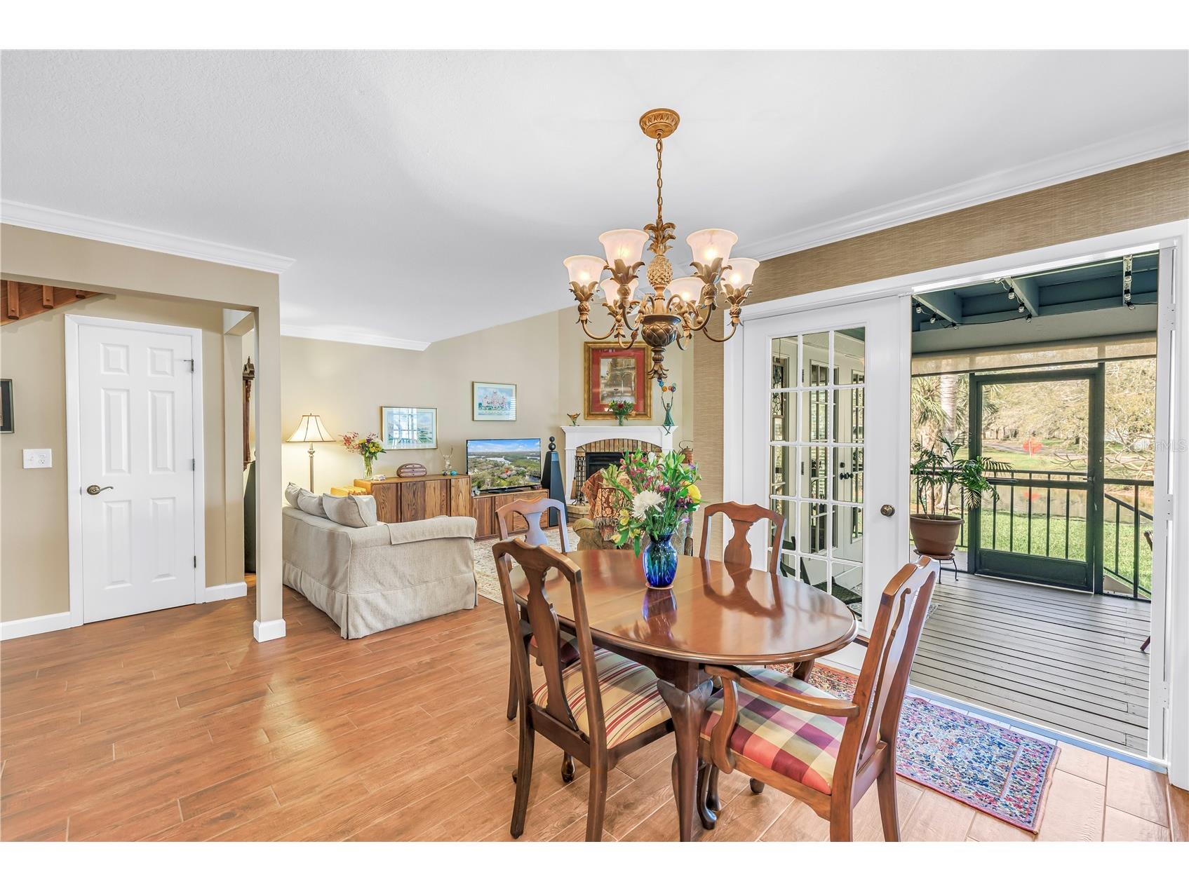 812 Amelia Court NE Saint Petersburg FL 33702 TB8481073 image15