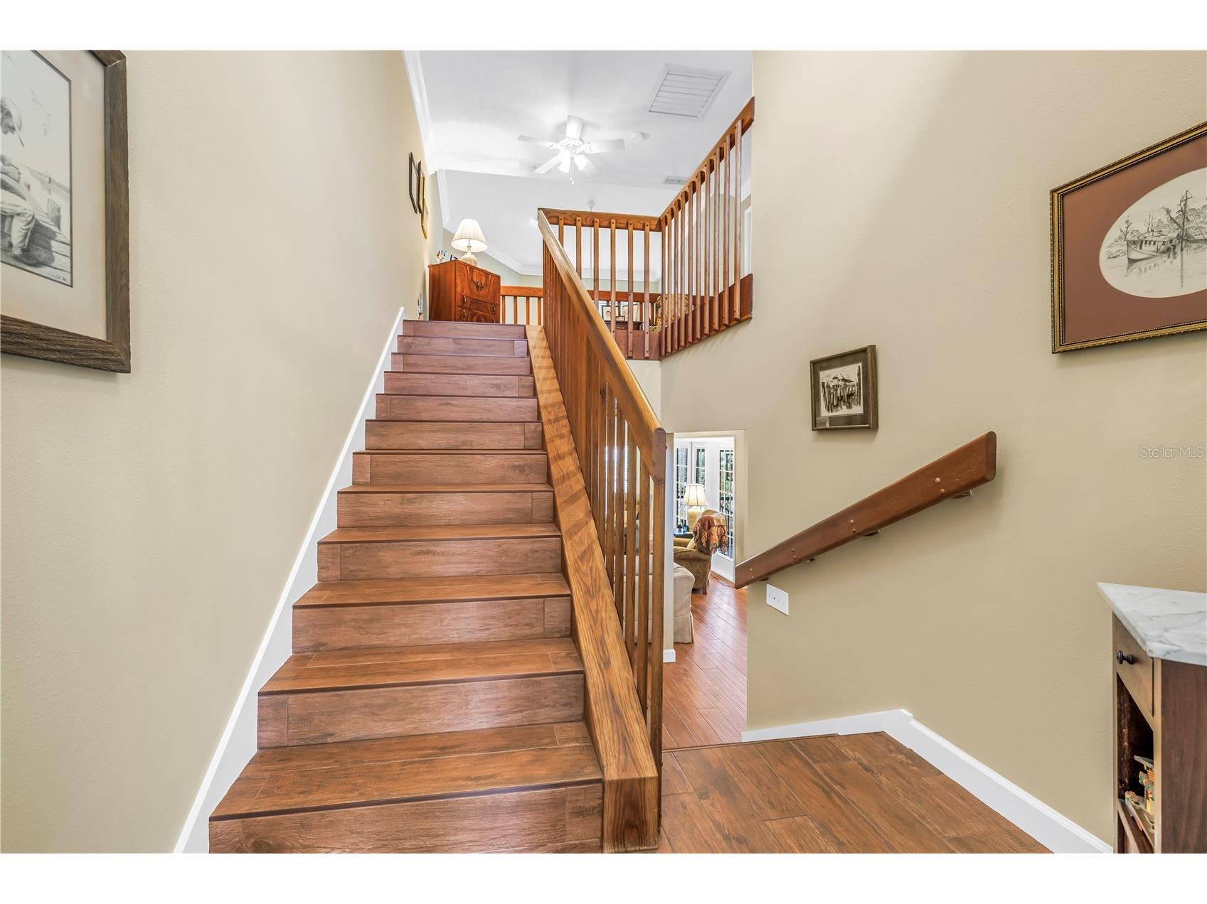 812 Amelia Court NE Saint Petersburg FL 33702 TB8481073 image19