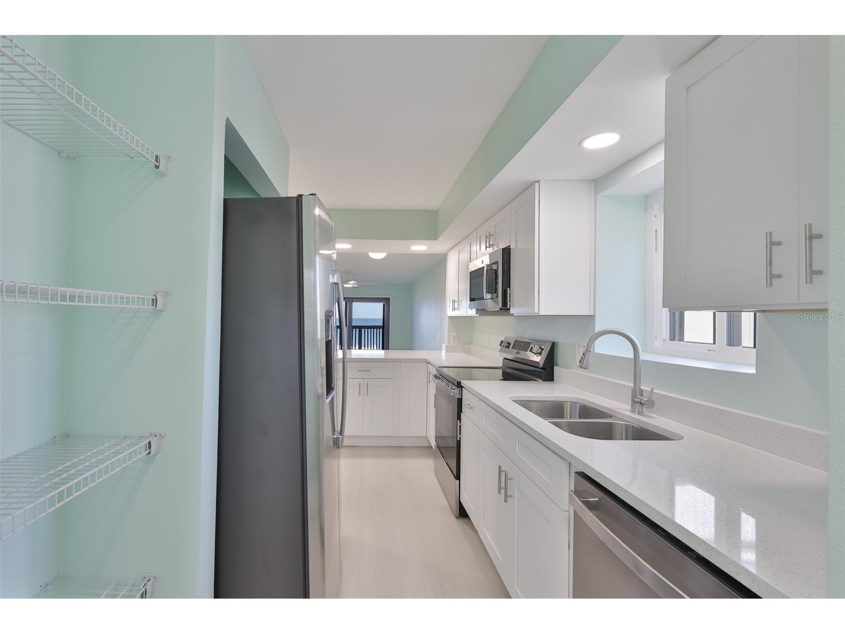 812 Bahia Del Sol Drive #A Ruskin FL 33570 TB8497289 image11