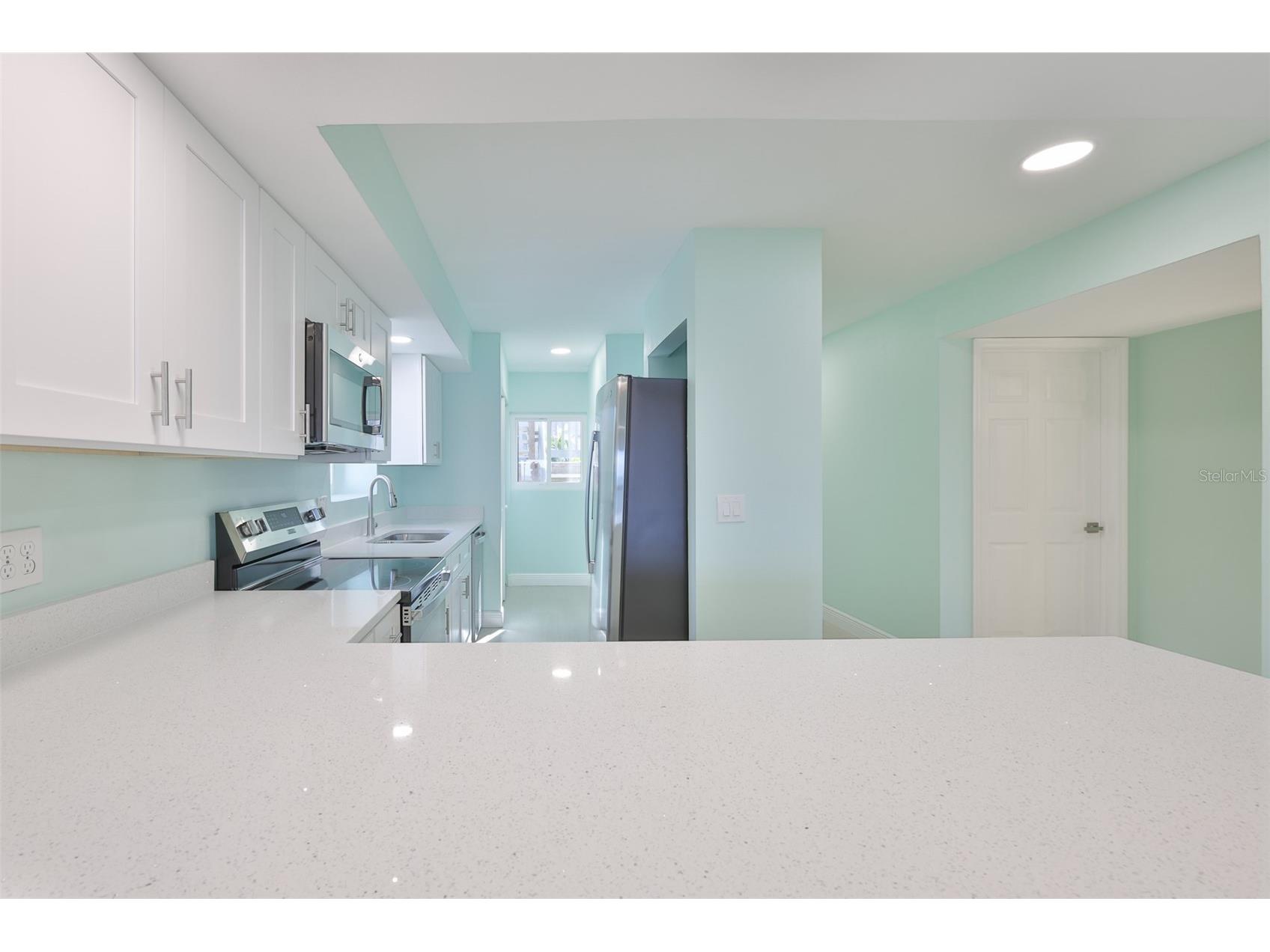 812 Bahia Del Sol Drive #A Ruskin FL 33570 TB8497289 image9