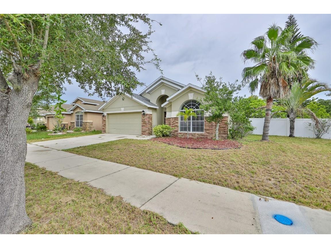 812 Barclay Wood Drive Ruskin FL 33570 T3465875 image1