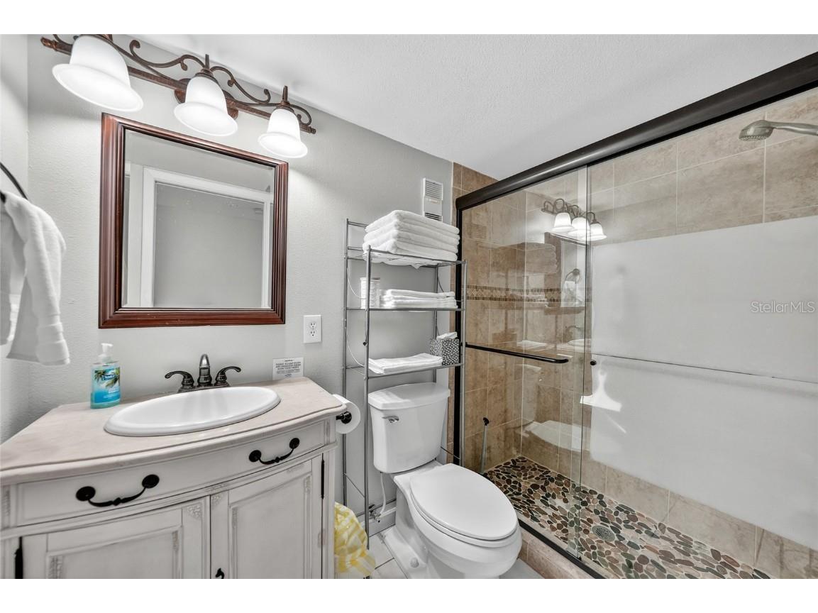 812 Capri Isles Boulevard #117 Venice FL 34292 C7514955 image17