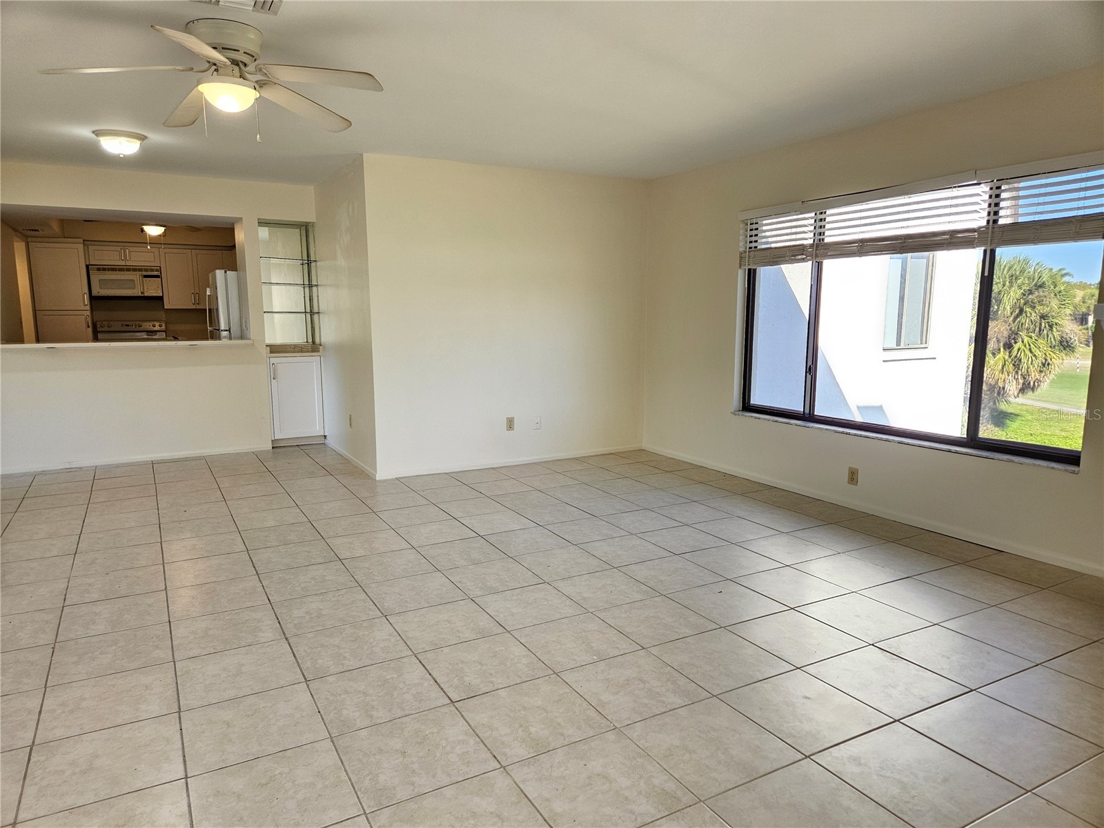 812 Capri Isles Boulevard #225 Venice FL 34292 N6142154 image7