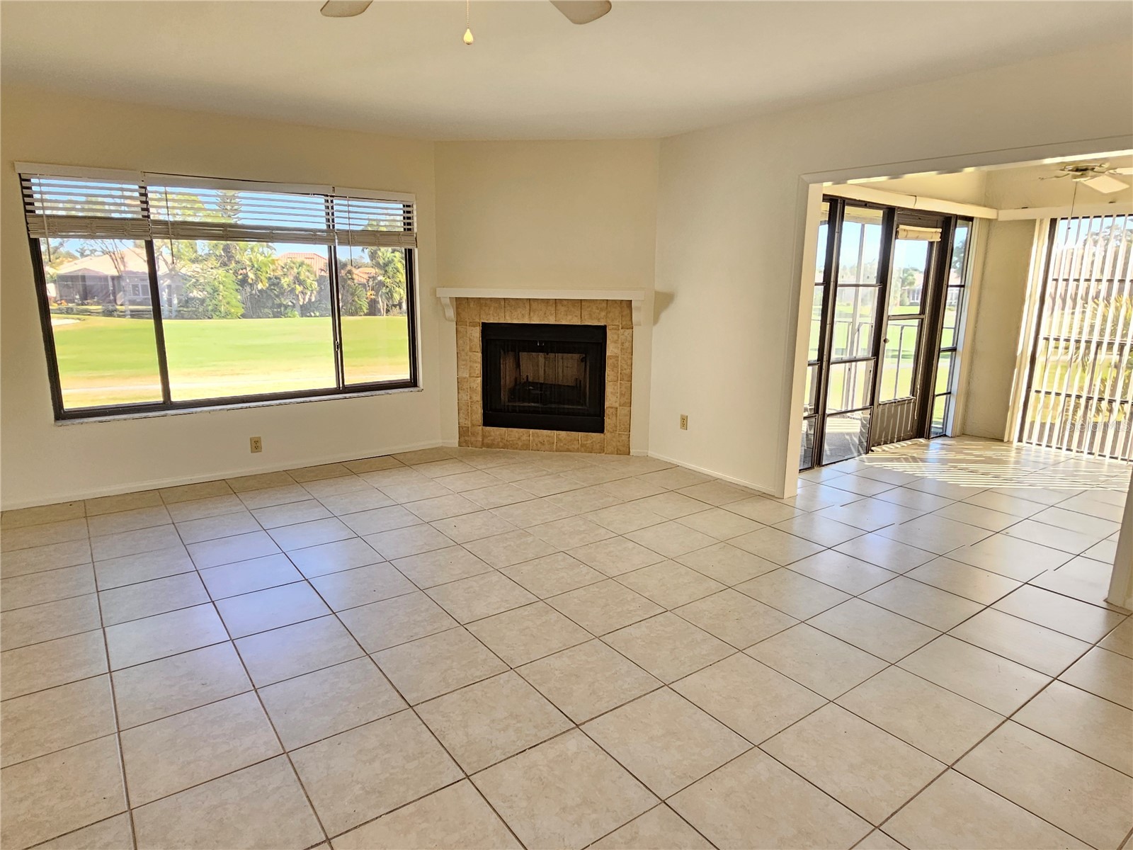 812 Capri Isles Boulevard #225 Venice FL 34292 N6142154 image9