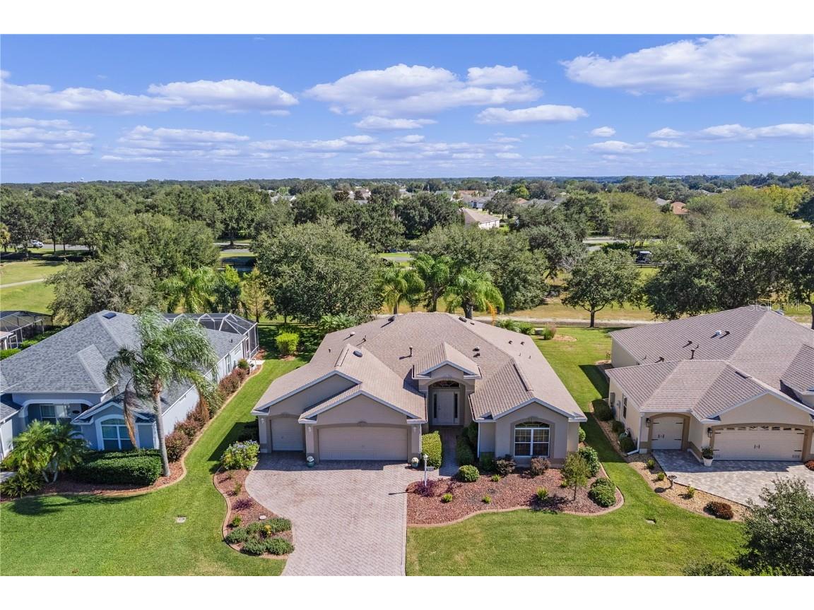 812 Castleberry Circle The Villages FL 32162 G5074313 image1