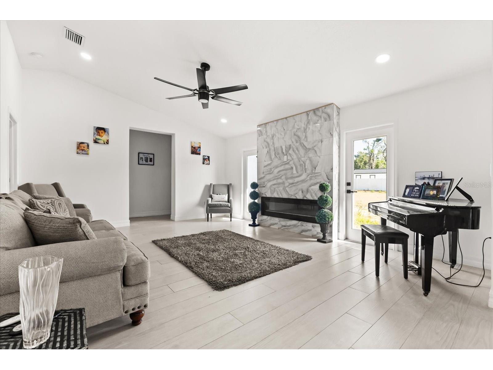 812 Chastain Road Seffner FL 33584 TB8467470 image10