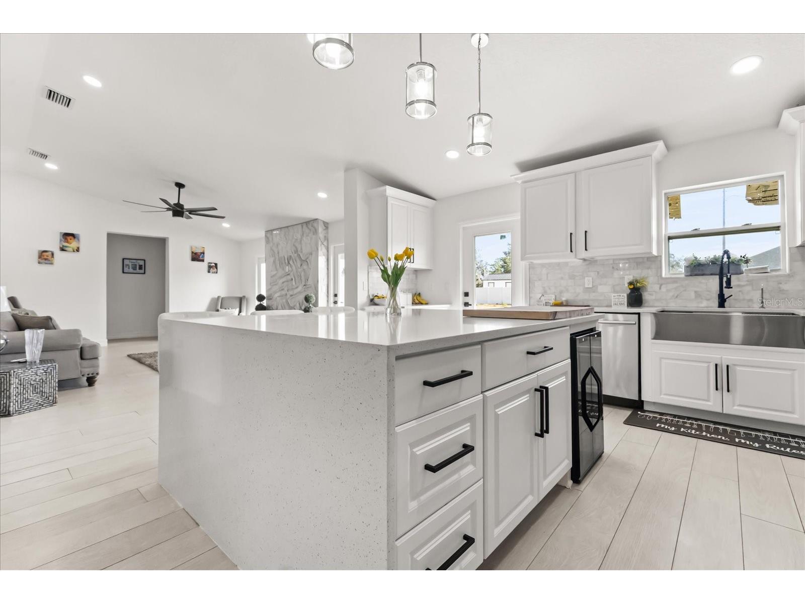 812 Chastain Road Seffner FL 33584 TB8467470 image4