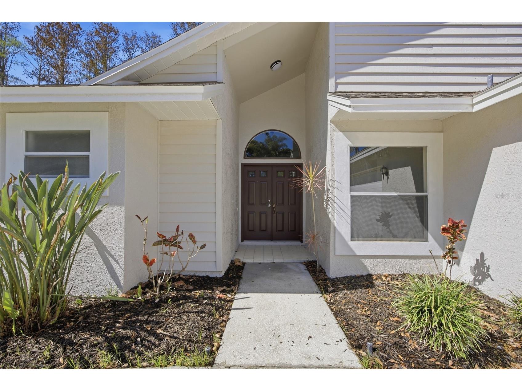 812 Crestridge Drive Tarpon Springs FL 34688 TB8485378 image3