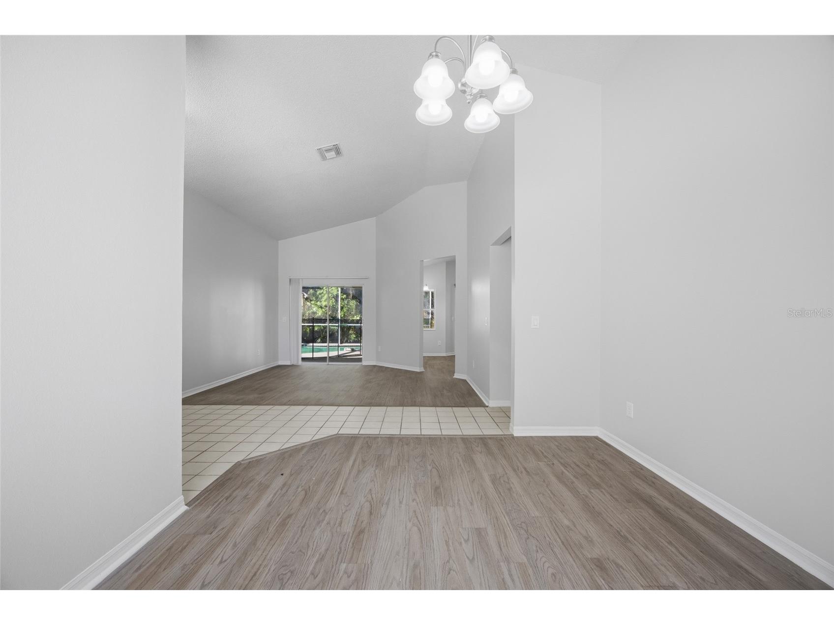 812 Crestridge Drive Tarpon Springs FL 34688 TB8485378 image5