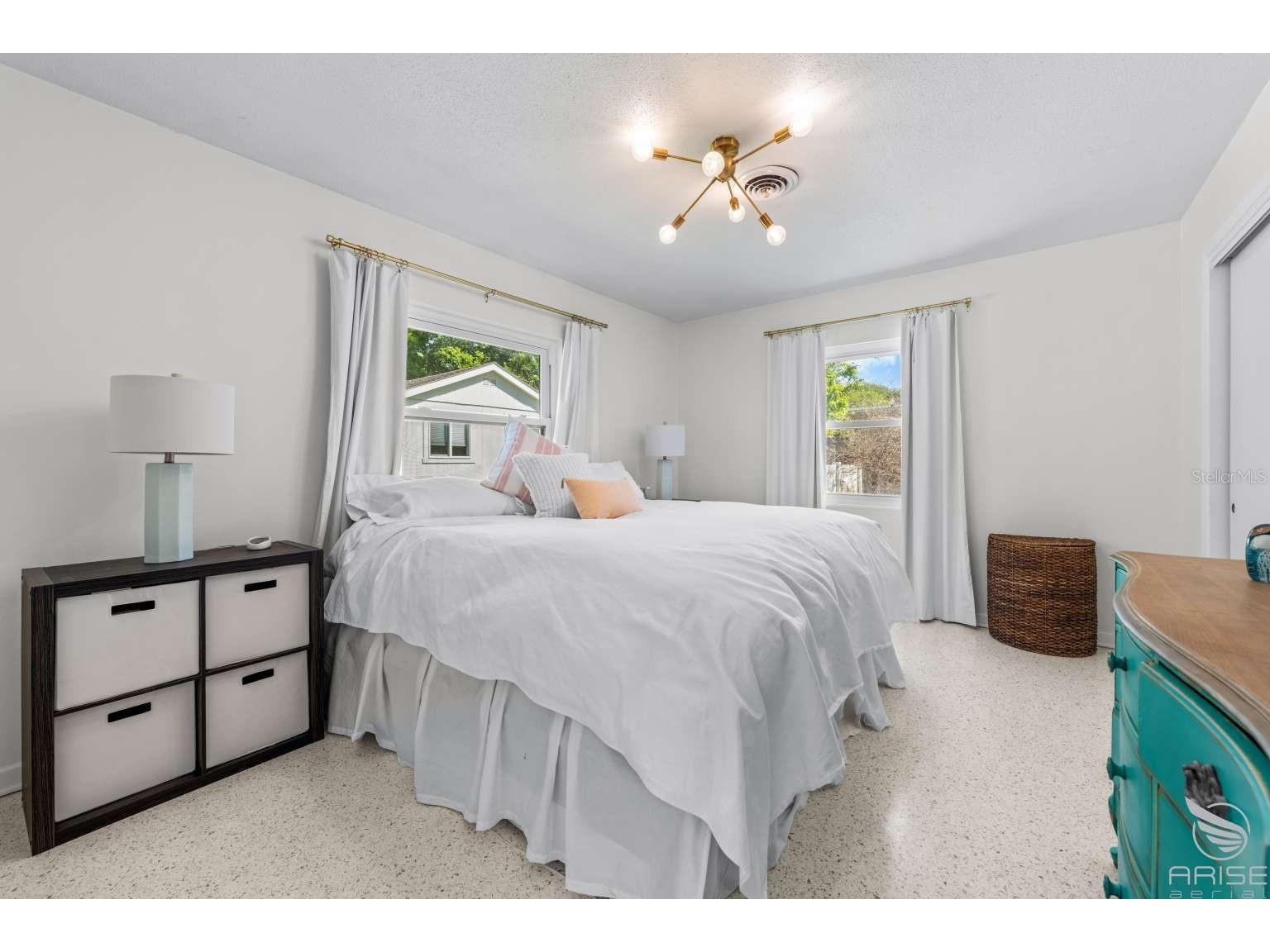 812 E 13th Avenue New Smyrna Beach FL 32169 TB8474418 image18