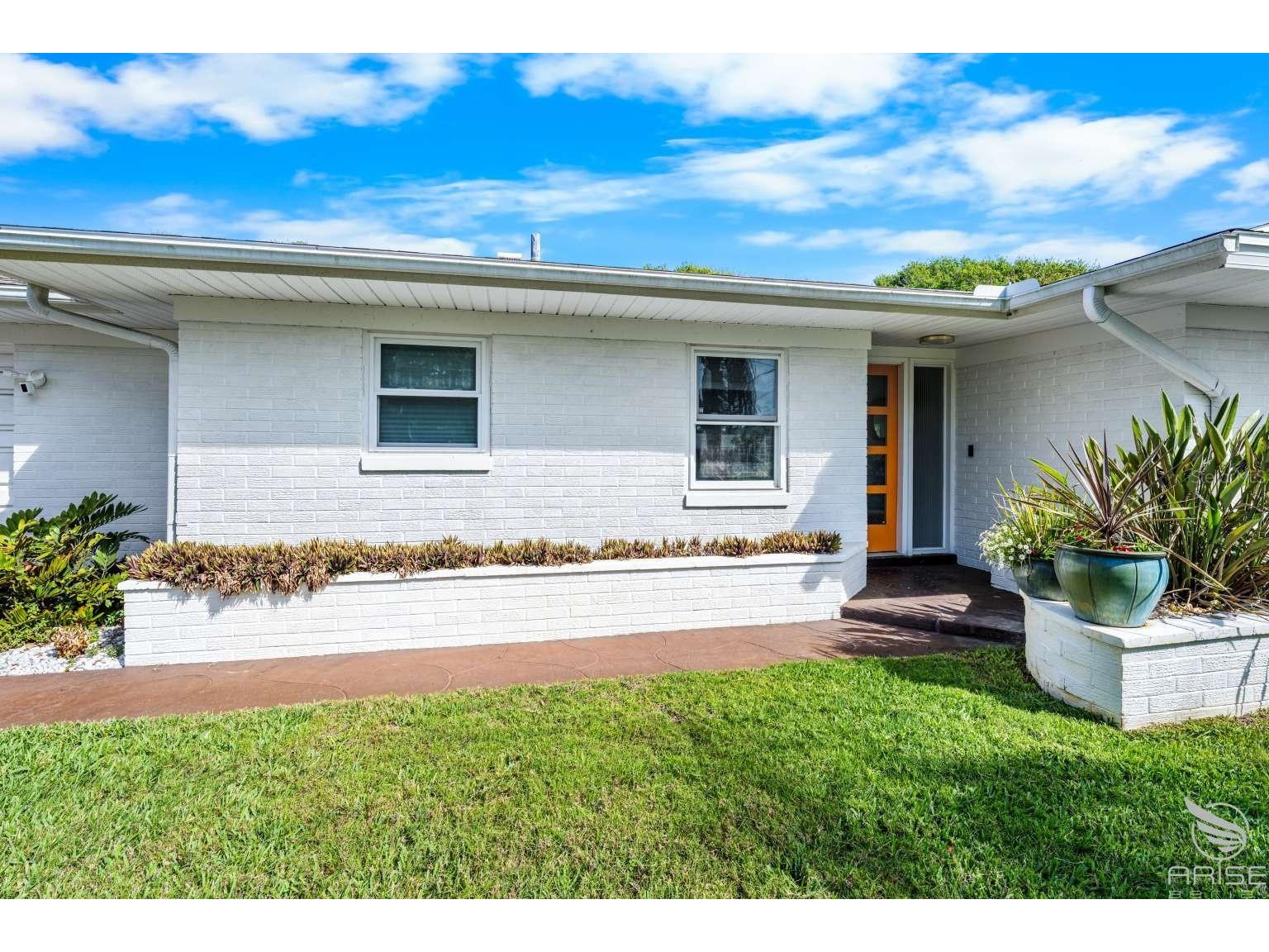 812 E 13th Avenue New Smyrna Beach FL 32169 TB8474418 image3