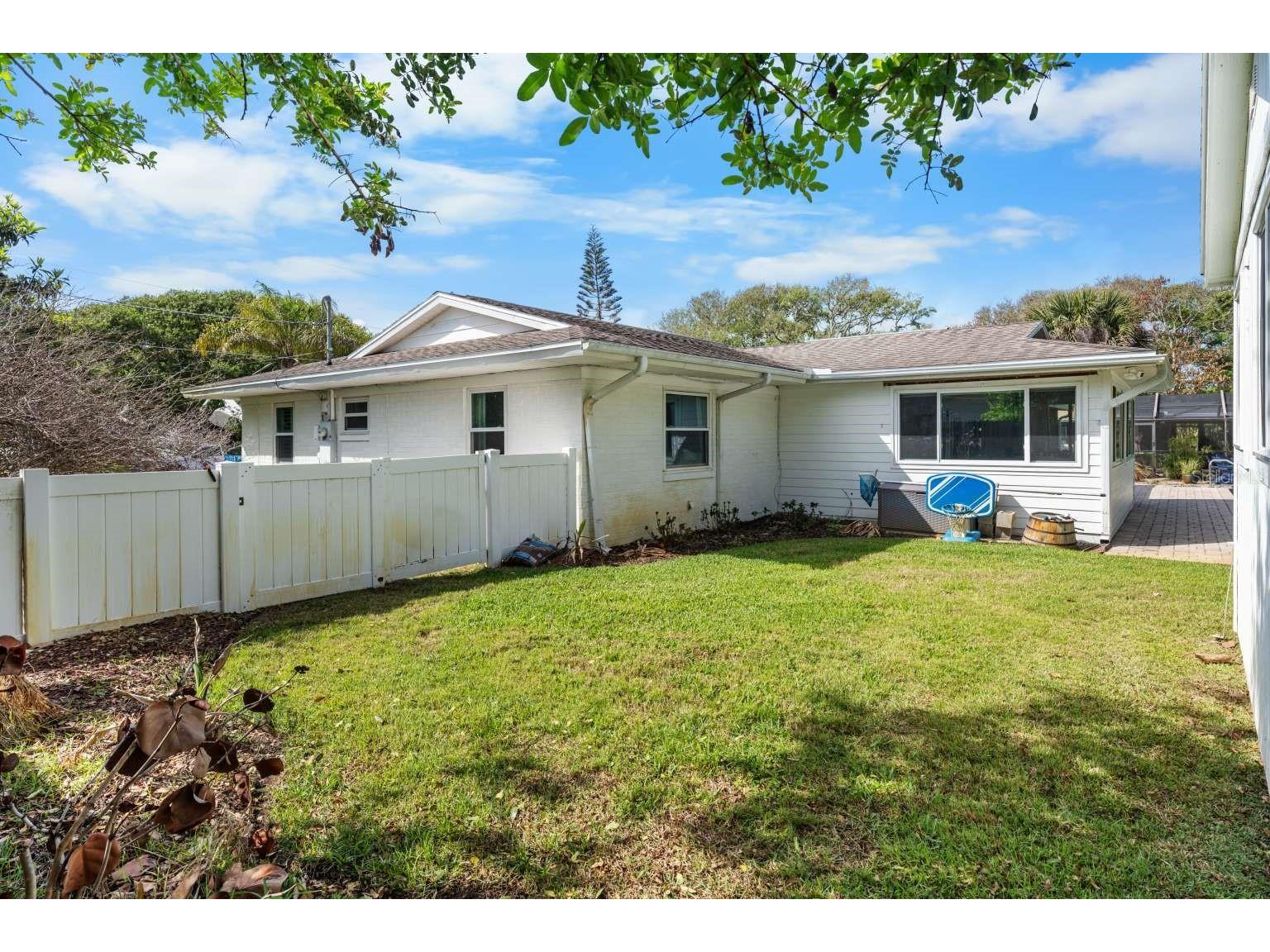 812 E 13th Avenue New Smyrna Beach FL 32169 TB8474418 image84