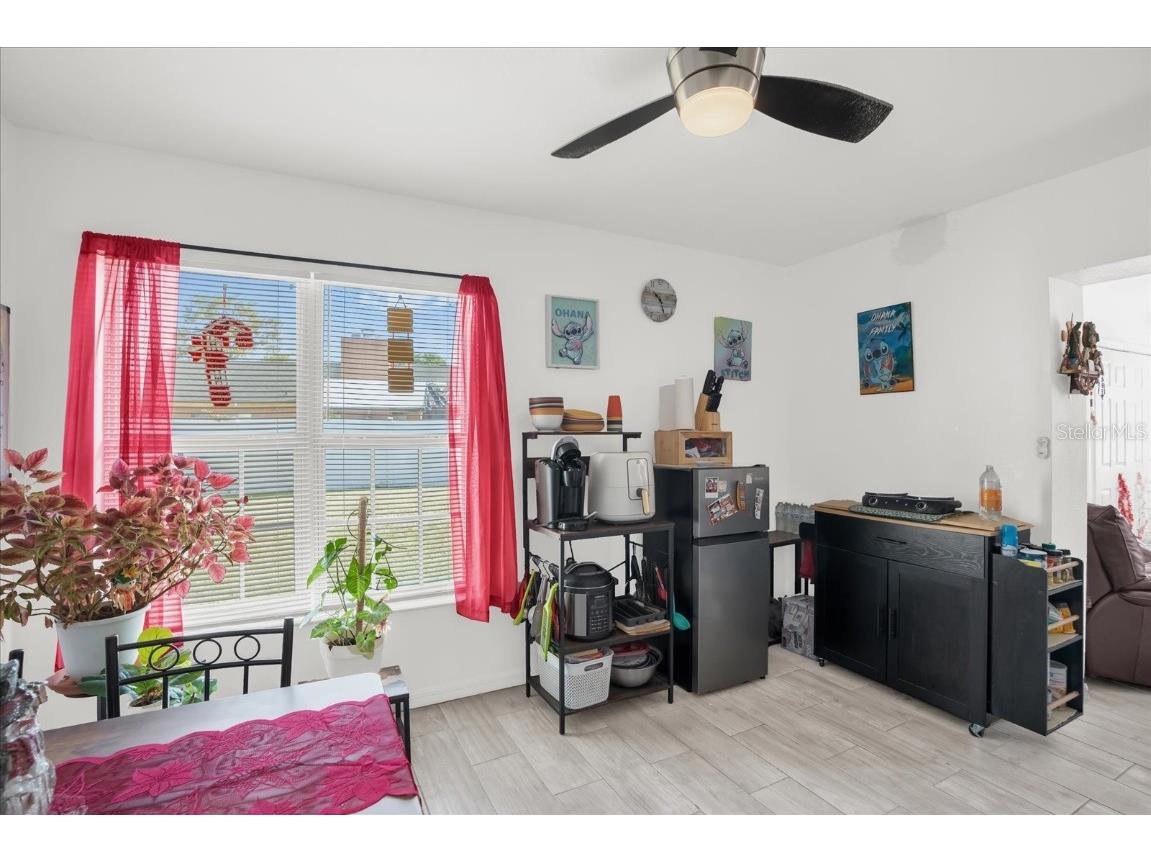 812 E. Flag Lane Kissimmee FL 34759 O6363214 image14